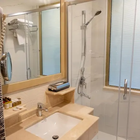 Otel Eser Premium & 5*
