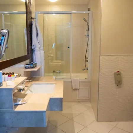 Eser Premium & Otel Büyükçekmece