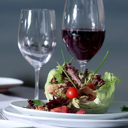 Eser Premium & 5* Buyukcekmece